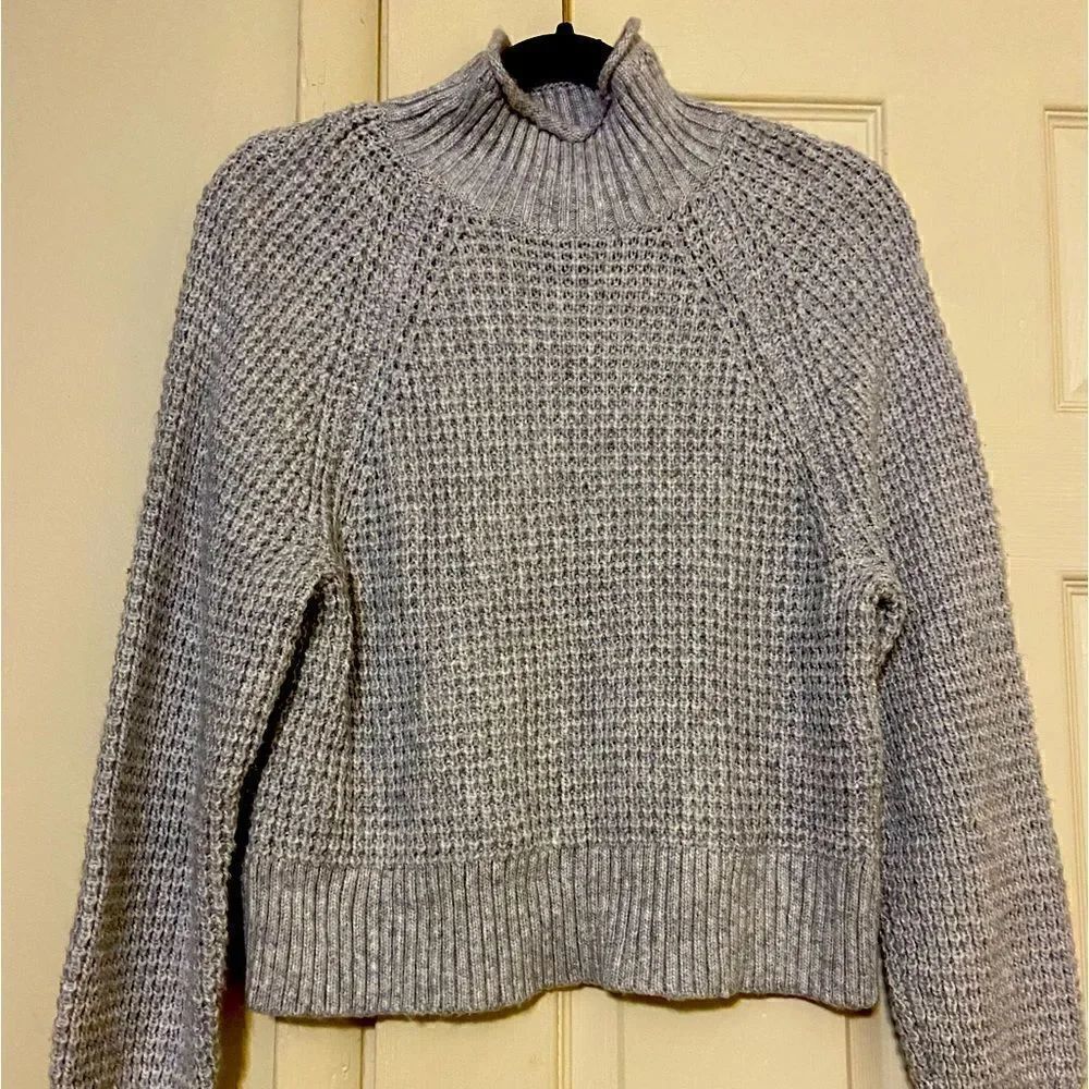 American eagle crew neck oversized sweater size xs